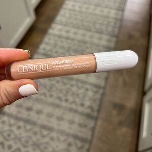 Clinique Even Better Concealer - Peach